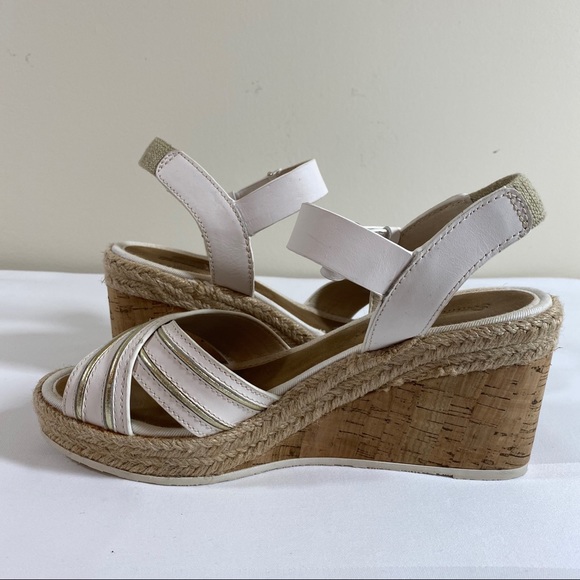 Tommy Bahama Women’s 8 Naira wedge sandals White. - Picture 3 of 8